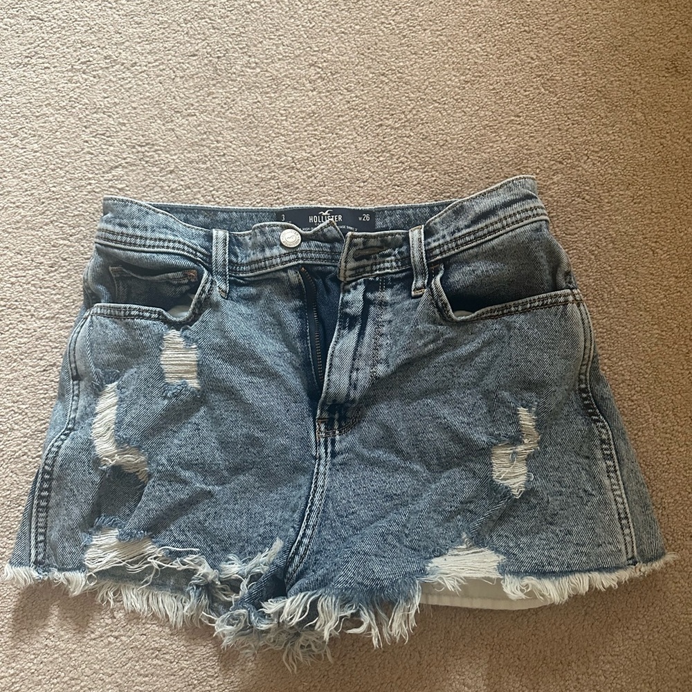 Hollister Women's Blue Denim Shorts size 3/26